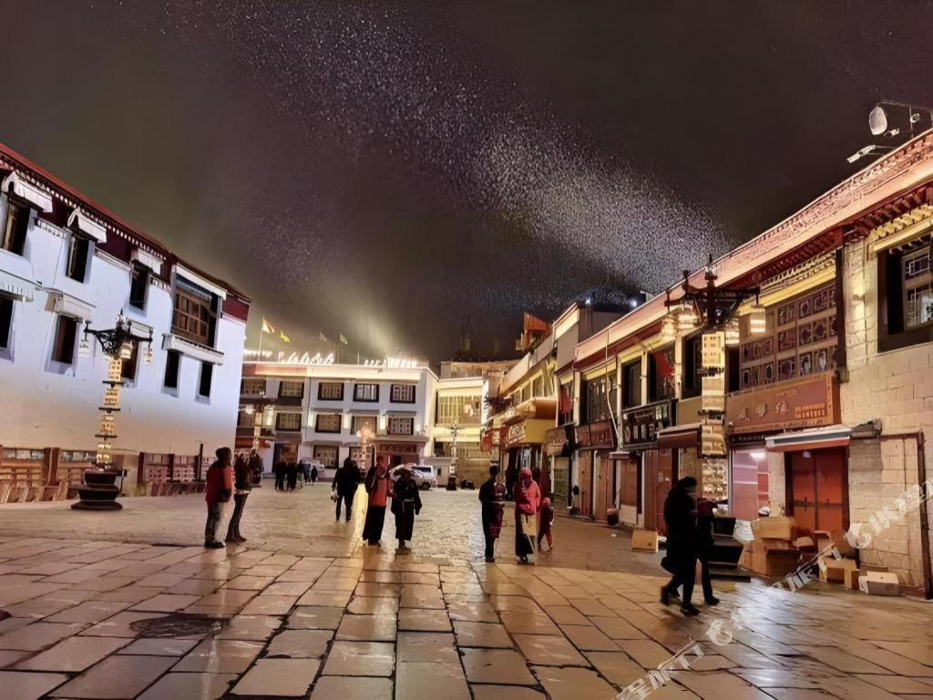 Vienna International Hotel Lhasa Potala Palace Exteriér fotografie