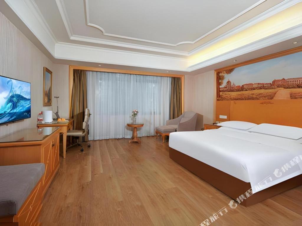 Vienna International Hotel Lhasa Potala Palace Exteriér fotografie