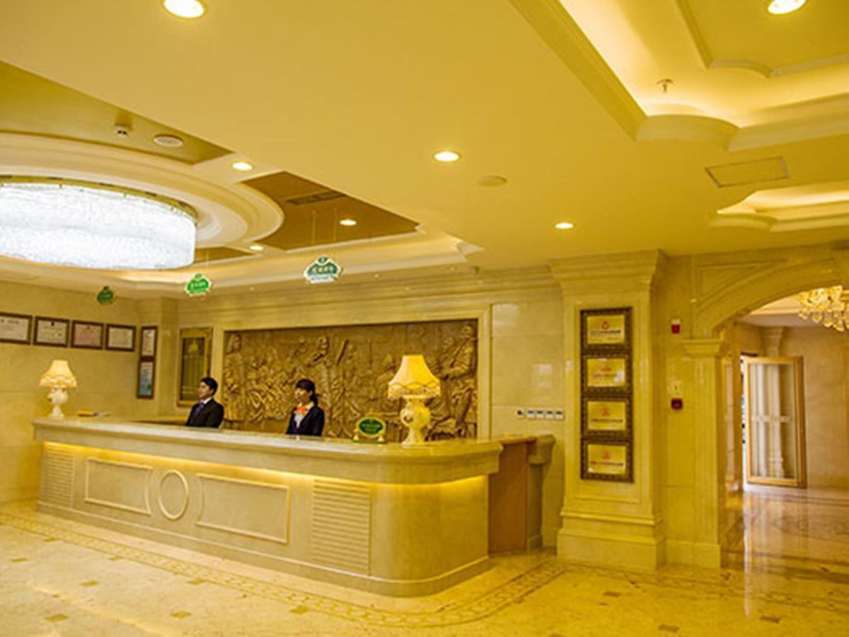 Vienna International Hotel Lhasa Potala Palace Exteriér fotografie